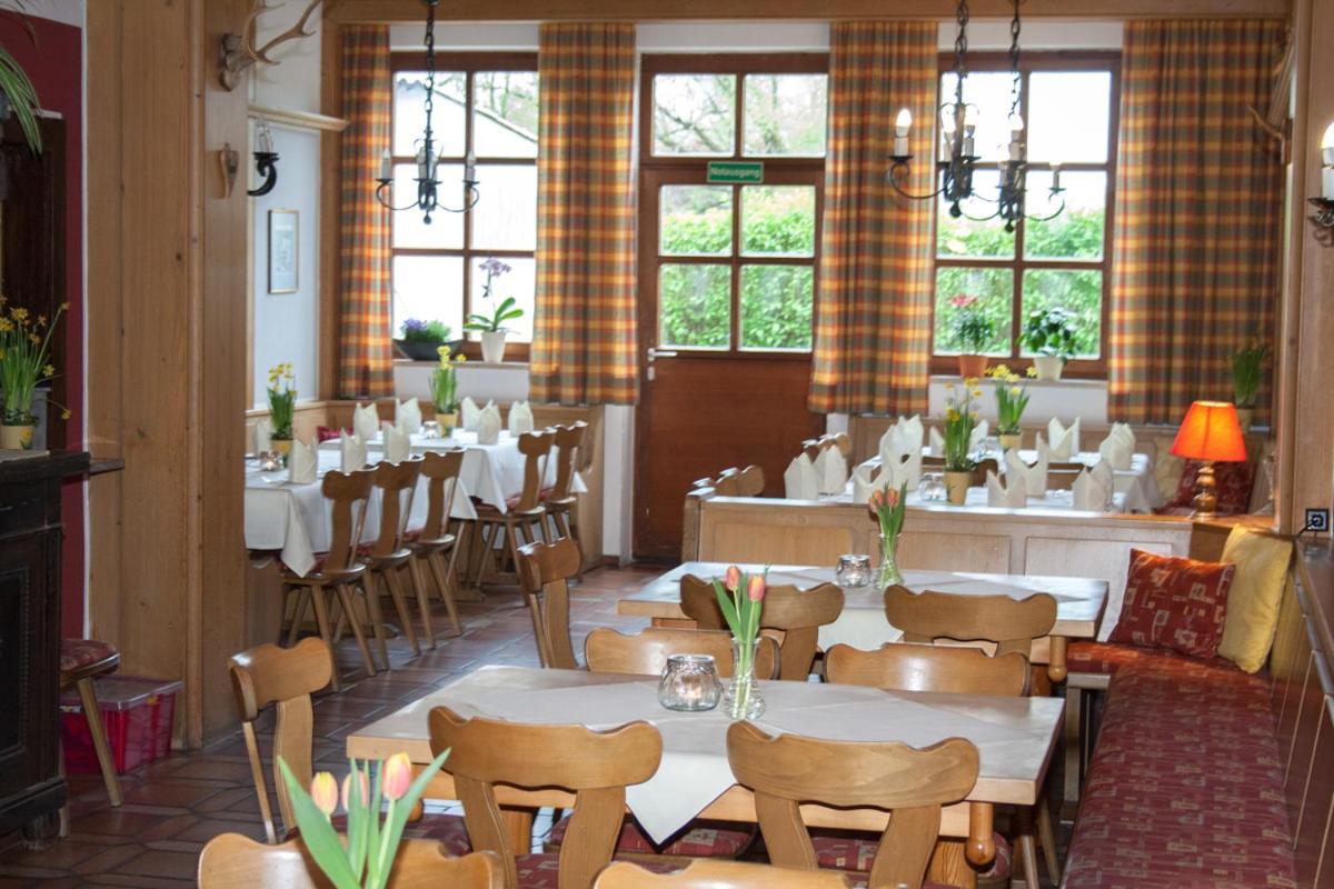 Hotel Am Regenbogen Cham Exterior photo